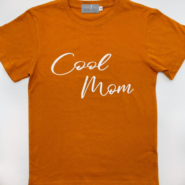 COOL MOM T-Shirt