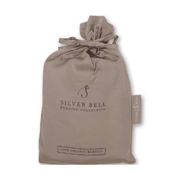 זוג ציפיות במבוק